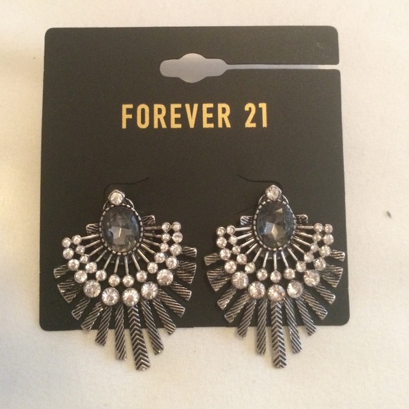 Silver grey earings