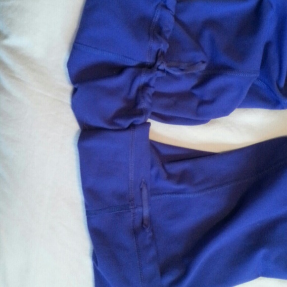 Lululemon Wide Leg Pants Cobalt Blue (6) - Picture 3 of 4