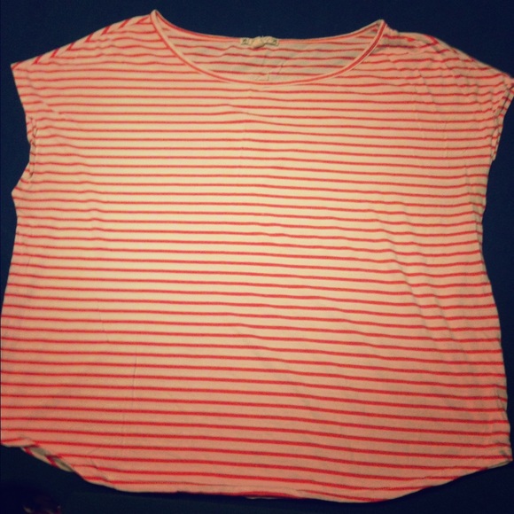 Boutique brand tee