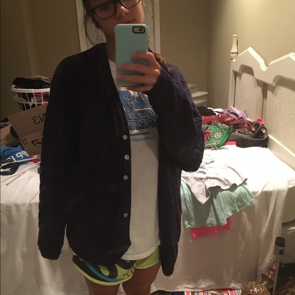 SOLD ON Ⓜ️ - Picture 2 of 3