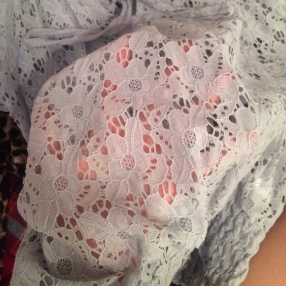 grey top - Picture 2 of 2