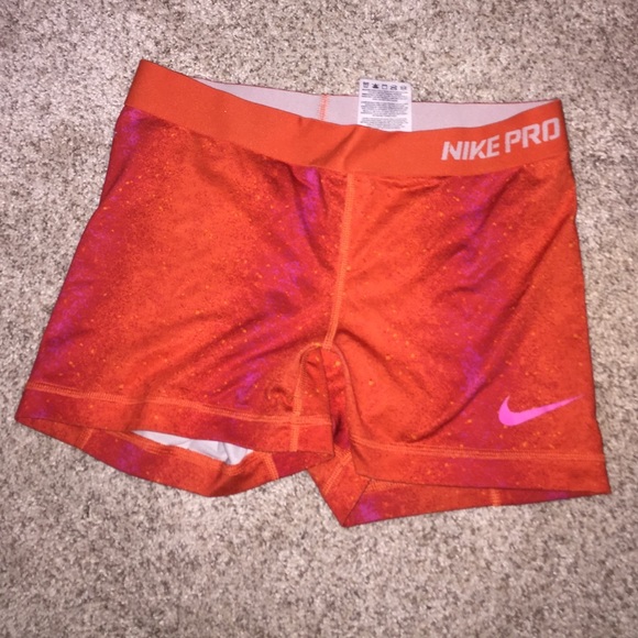 Nike spandex