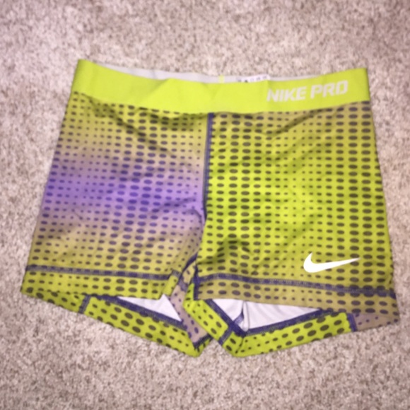 Nike spandex