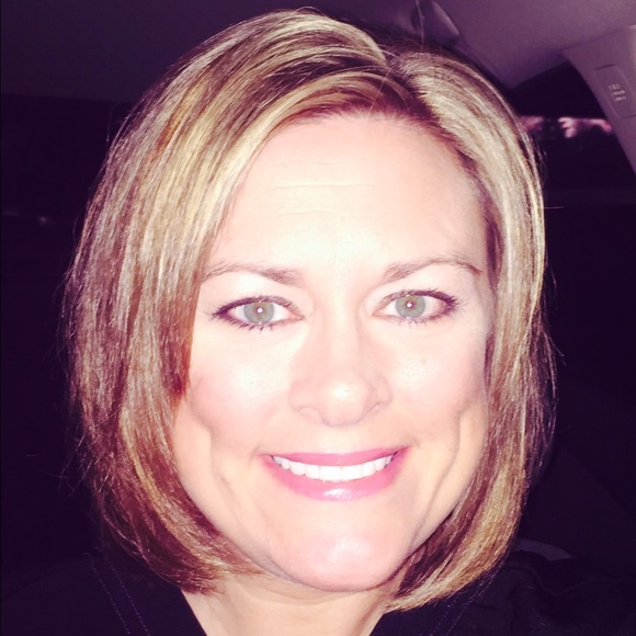 Meet your Posher, Misty - Picture 1 of 1