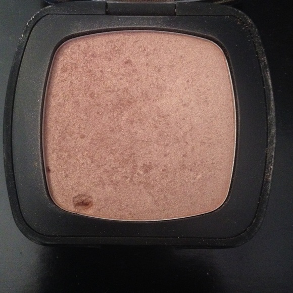 bareMinerals The Most Wanted Ready Luminizer