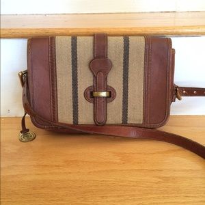 Vintage Dooney and Bourke Cross-Body handbag