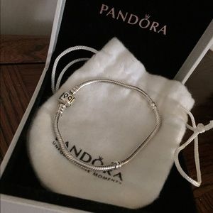 Pandora bracelet GREAT CONDITION