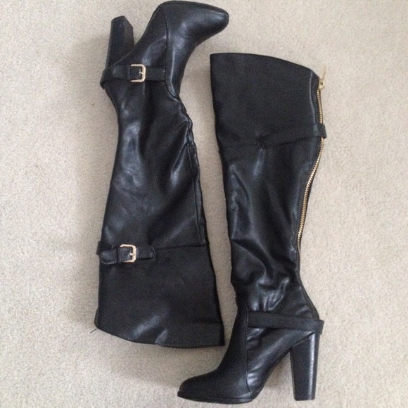 Chunky heel boots