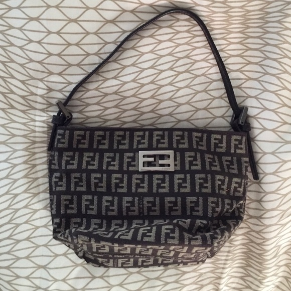 Fendi Small brown purse