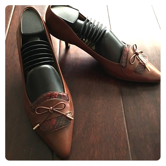 Salvatore ferragamo made in Italy ( Brand new)