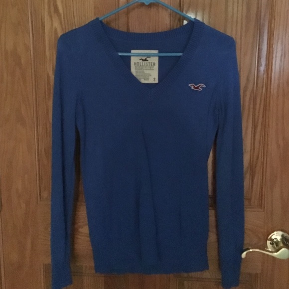 Hollister Sweater