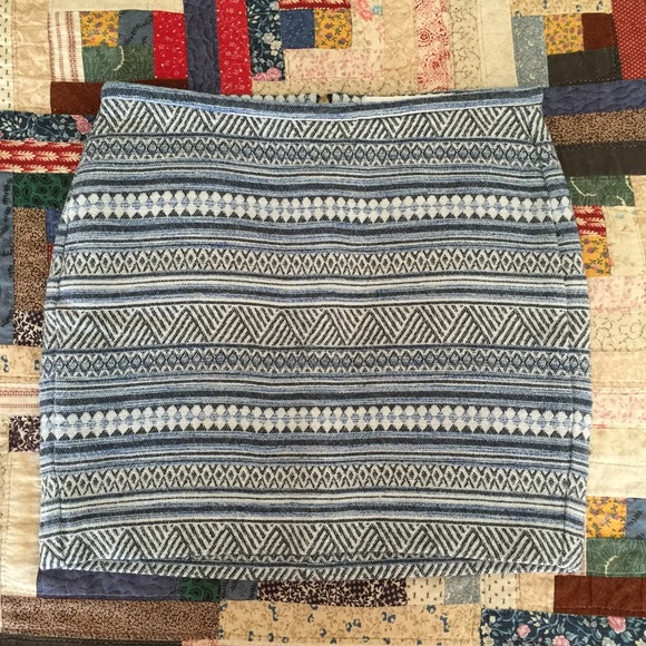 H&M Dresses & Skirts - Knit Mini Skirt