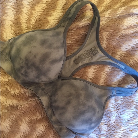 Sports bra