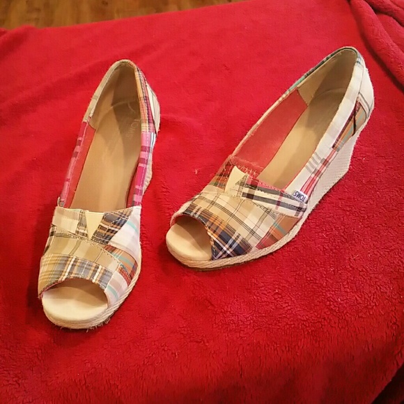 toms  Shoes - Shoes