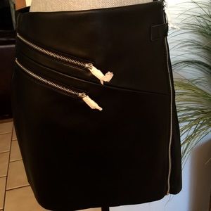Zara Black Faux Leather Skirt With Zip's