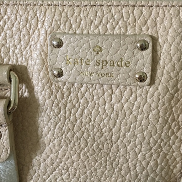 Kate spade purse - Picture 3 of 3