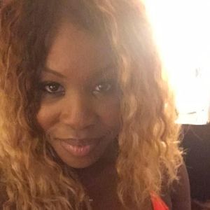 Meet your Posher, Mariama