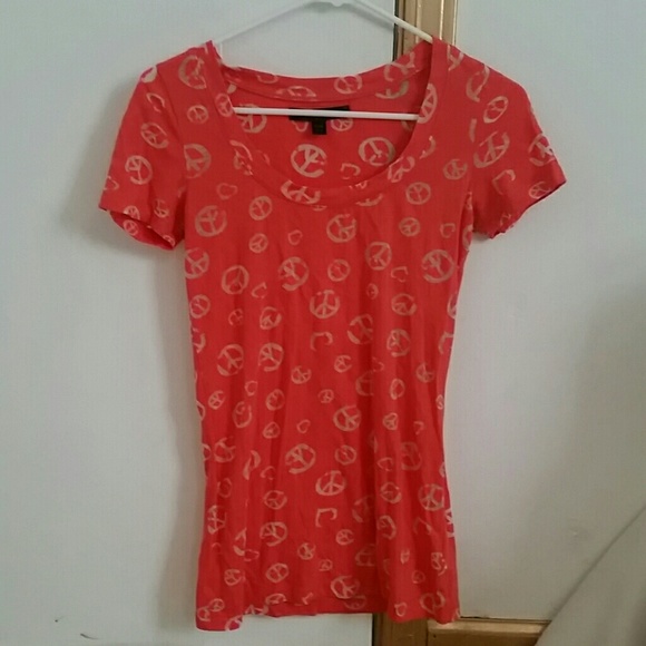 Peace sign shirt