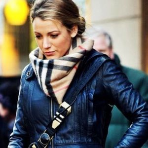 burberry scarf black friday