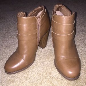 Lauren Conrad ankle boots