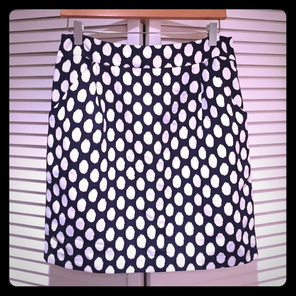 LOFT navy/white printed skirt