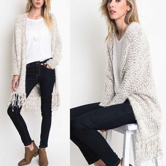 LOWEST Fuzzy Fringed Oversized Cardigan - Picture 3 of 4