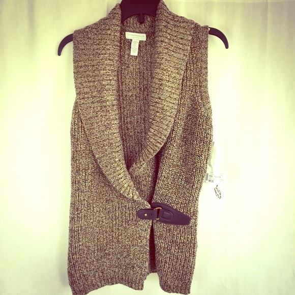 💥Sale💥NWT Metallic INC Vest Buckle Sweater P/P