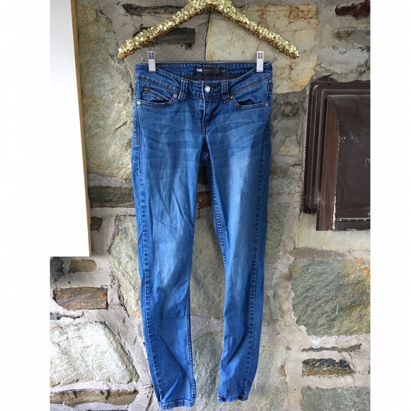 Levi's Demi curve low rise skinny jeans