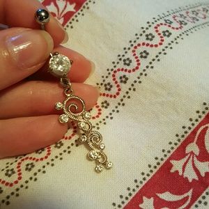 Beautiful diamond swirl belly button ring