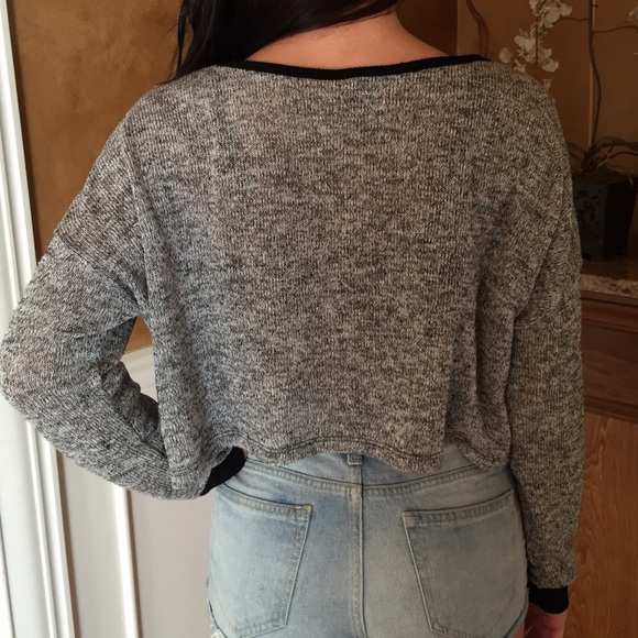 Sweater - Picture 2 of 4