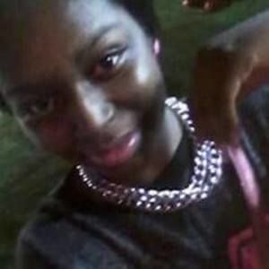 Meet your Posher, Kiya