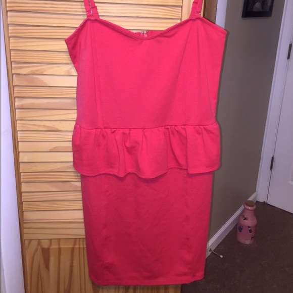 American Eagle Strapless Peplum Dress