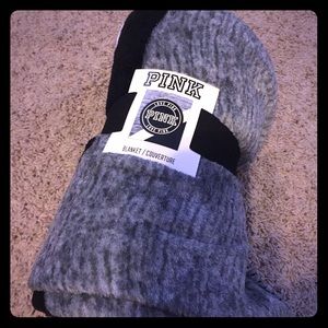 Victoria's Secret PINK fleece blanket!