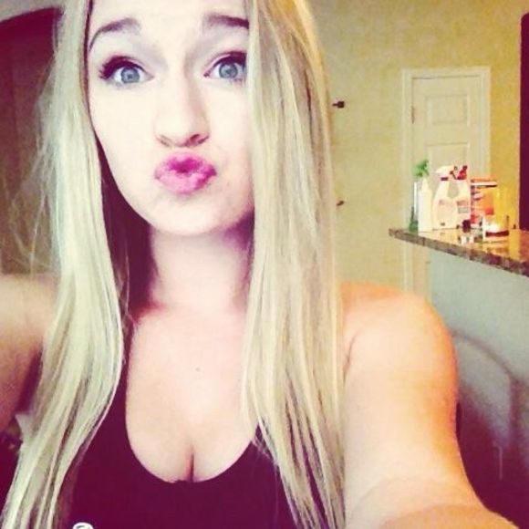 Meet your Posher, Taylor