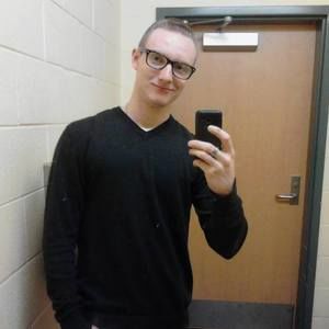 Meet your Posher, Aaron