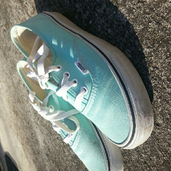 Womens 6.5 mint vans