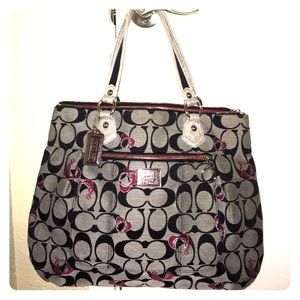 Large Coach Poppy Purse