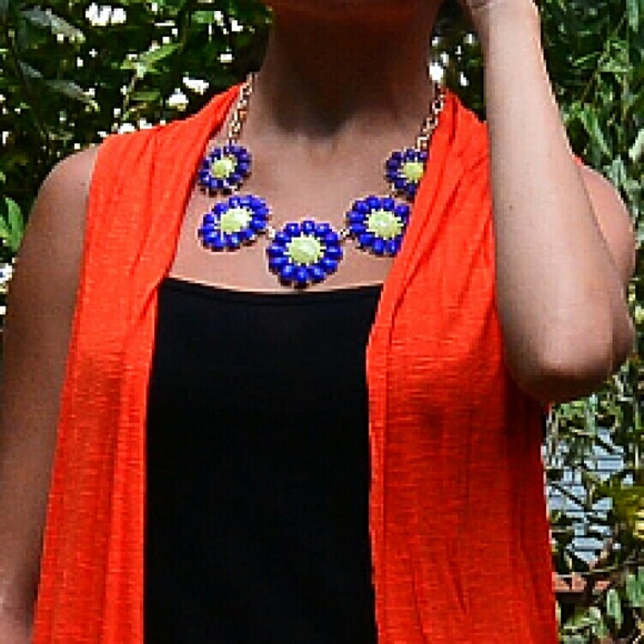 Necklace and earrings set flower pattern AB01 - Picture 3 of 8