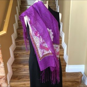 Metallic scarf