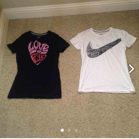 2 women's nike tshirts