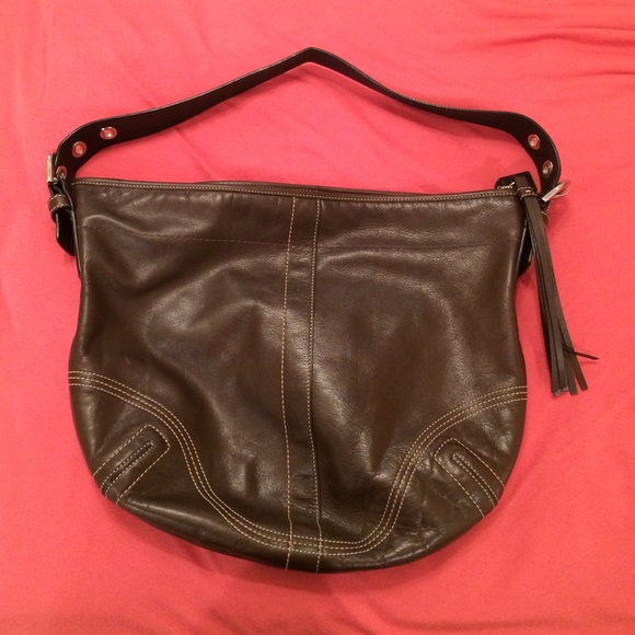 Coach Handbags - Brown leather coach purse