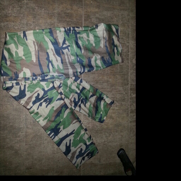 Camo leggings