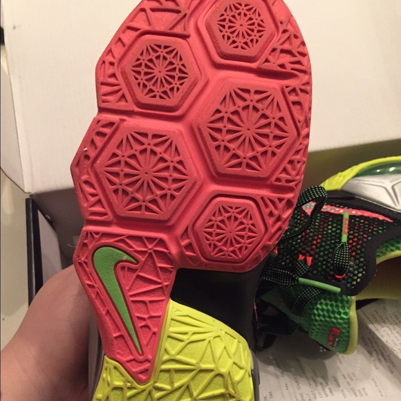 New Lebrons - Picture 4 of 4