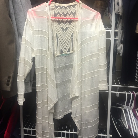 Gorgeous beige cardigan with detail