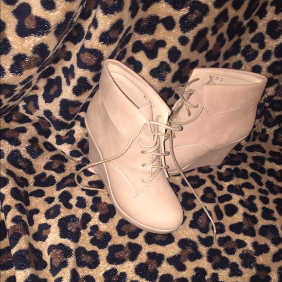 Ankle Booties Size 5