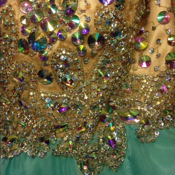 Sold - Picture 3 of 4