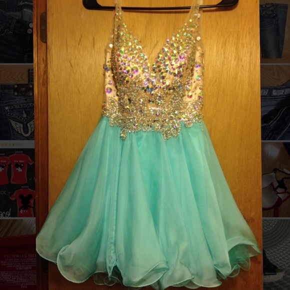 Sold - Picture 4 of 4