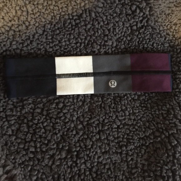 NWOT Lululemon Headband!