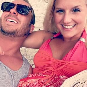 Meet your Posher, Lyndsey