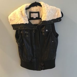 Bomber jacket xhilaration small